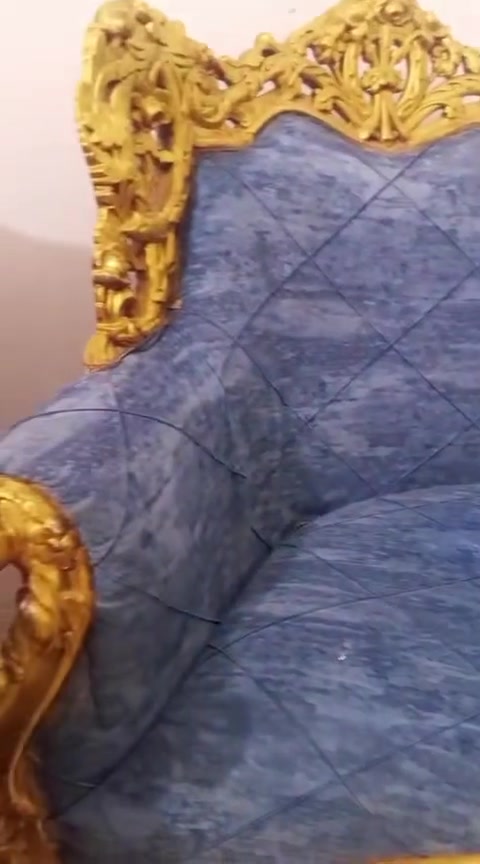 نص تخم ٧ مقاعد سعره ١٧٥ الف فقط وبي مجال بسيط مكانه الميلاد
***********
