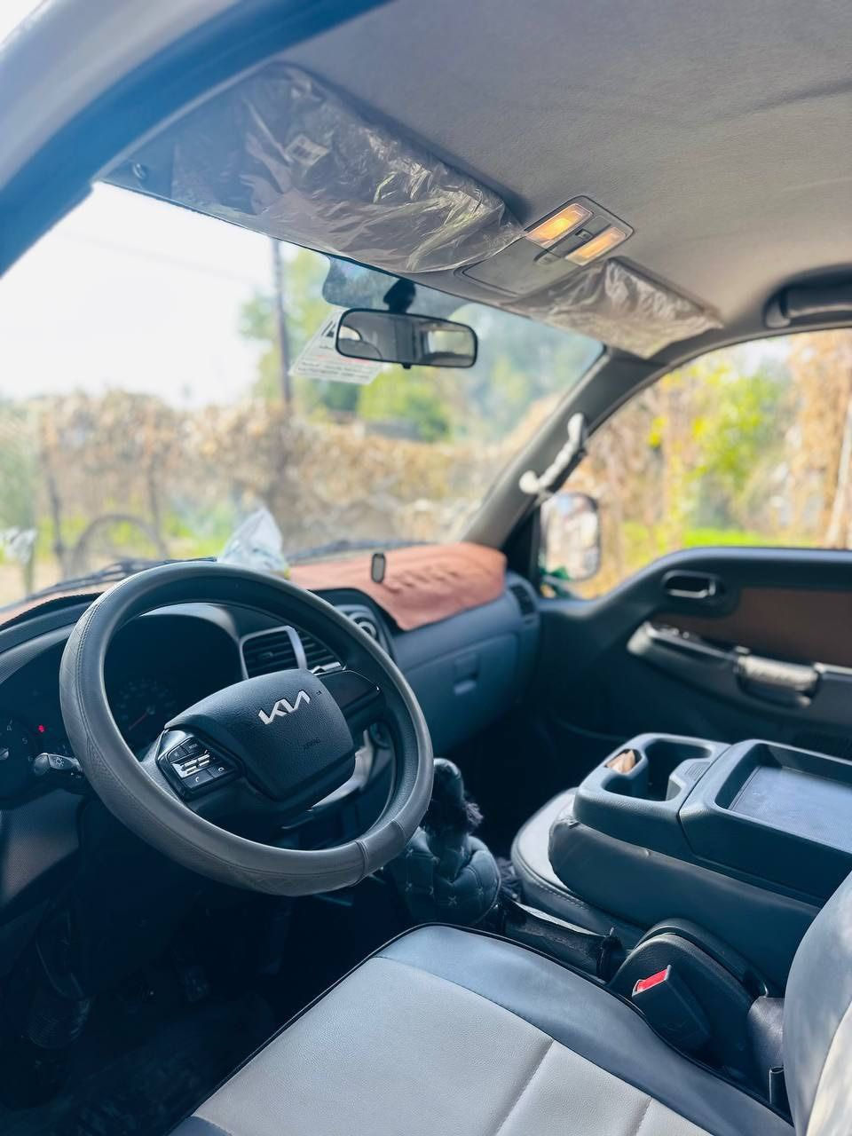 سلام وعليكم كيا  بنكو دبل قماره موديل 2025 ماشيه 10KM مكفوله كفاله عامه سنويه 2030 محرك 2700 رقمها بابل جديد مكاني حله سياحي سعر السياره 185 بيها حك جيتك ***********
