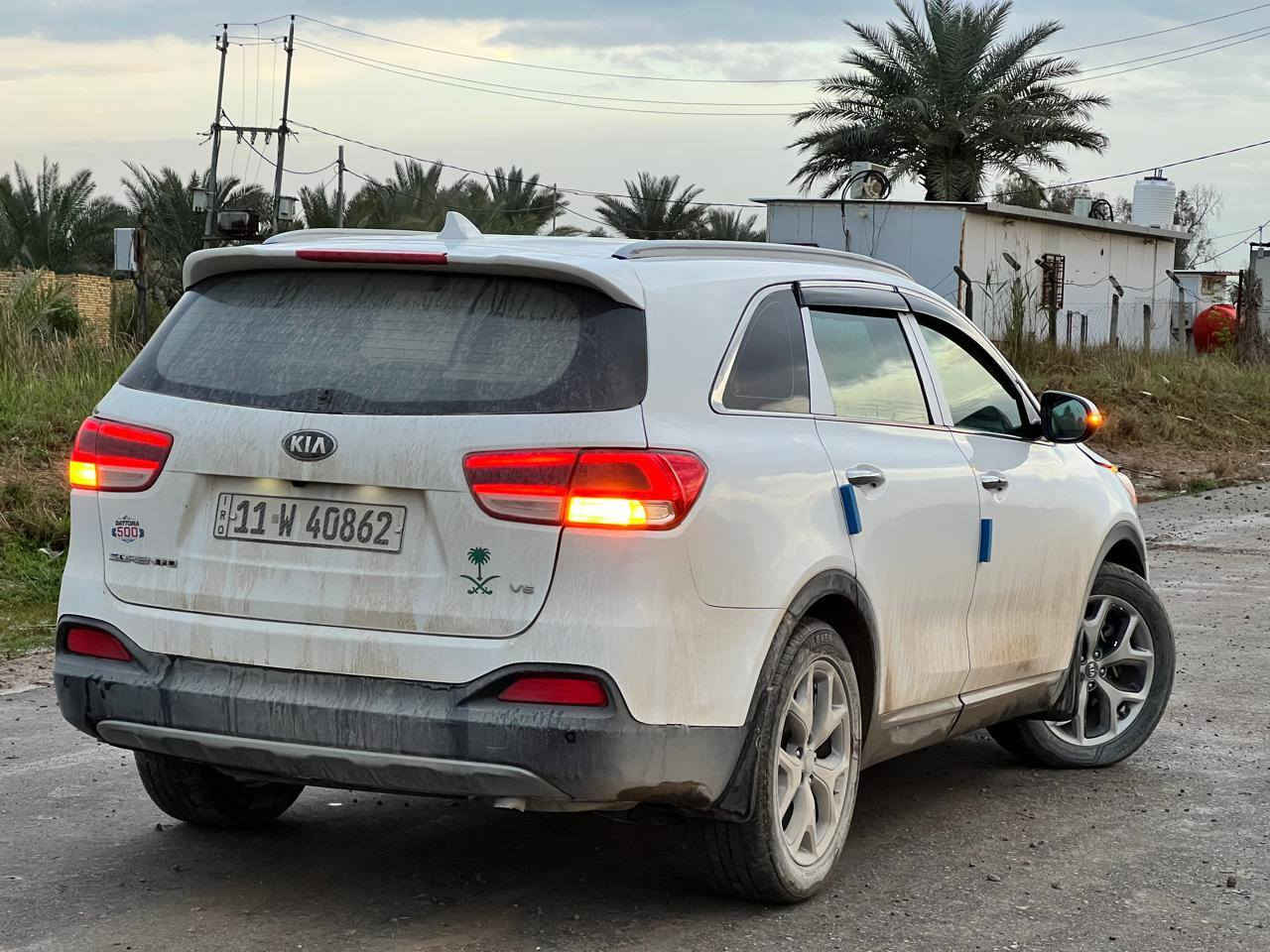 السلام عليكم للبيع كيا سورنتو موديل 2017 وارد خليجي فول موصفات 1/1 بصمه كشنات جلد وكهرباء شاشه كامره خلفيه ويل كب كروم مري شفط حساسات أمامي وخلفي جنطه كهرباء مكينه 6سلندر جديده كير حداديه بلكارتون تبريد ثلج3قطع 7راكب رقم بغداد الإنكليزي سنويه مجدده لل٢٠٢٧ غرفه جديده (ماشيه ١٥٧ الف) حقيقي سياره بيه تجيه خفيفه ومصبوغه عام شواصي ولغود وبجم وجنطه مكفولات سعرها 148 وبيه مجال مكاني بابل الحله هذا رقمي ***********
