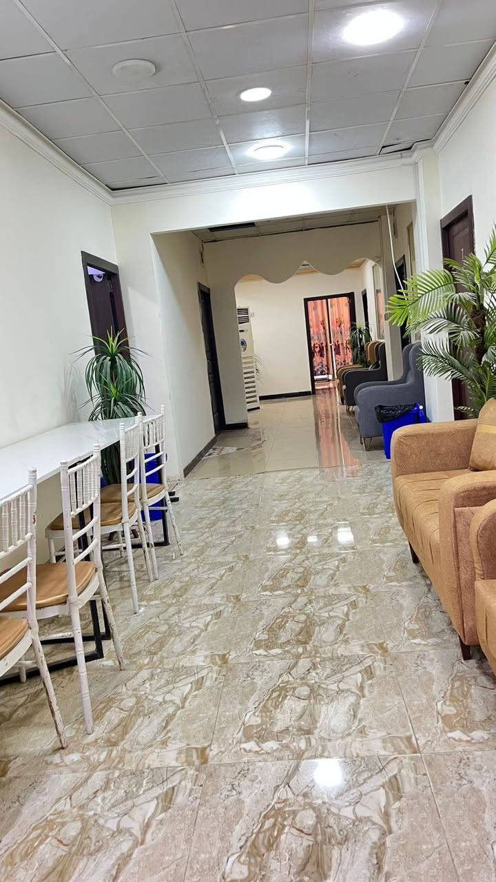 تخفيضات... لأول اشتراك
بمناسبة حلول شهر رمضان المبارك
مجمع سكني... بمواصفات خاصة. 
شارع ٦٠ يبعد عشرة دقائق عن الجمعية وعن مجمع حمورابي
***********
***********
