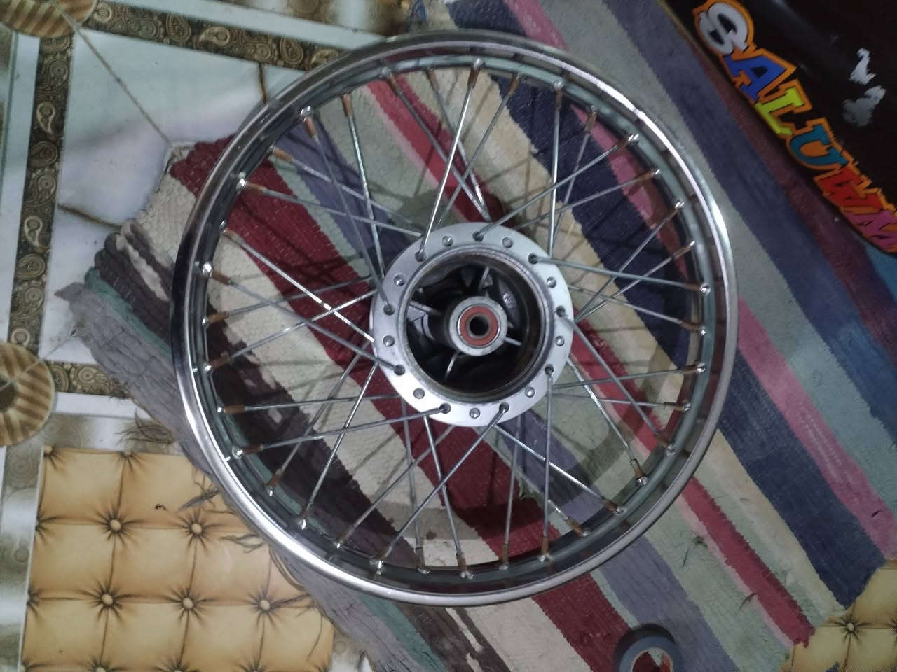 سبايدر طياري 45وبيه مجال 

سبايدر باكستاني اصفر 30وبيه مجال 

سبايدر باكستاني اسود 25وبيه مجال 

ويل خلفي اصلي 25وبيه مجال 

تانكي ب10     وعلامه5 

مكاني سوك الشيوخ ناحيت الفضليه


**إذا كنت صاحب هذا الإعلان وتريد حذفه لأي سبب، رجاءا أرسل رسالة إلى الدعم الفني**