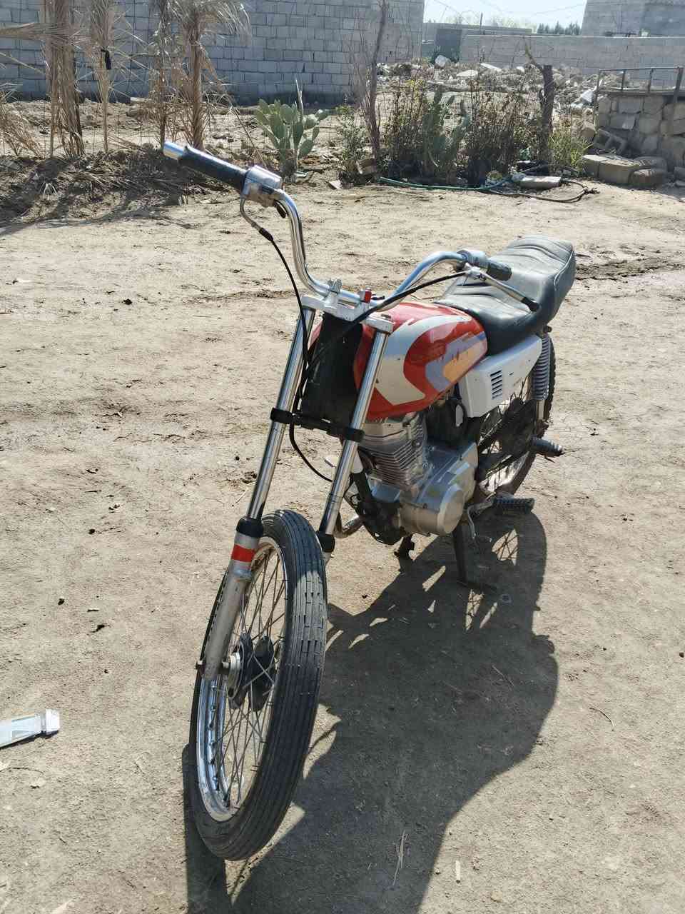 دراجه ايراني شاصي ١٨ ارشه محرك ٢٤ نامه متياز اوراق اصولي السعر ٤٥٠ وبيهه مجال بسيط المكان واسط قضاء النعمانيه


**إذا كنت صاحب هذا الإعلان وتريد حذفه لأي سبب، رجاءا أرسل رسالة إلى الدعم الفني**