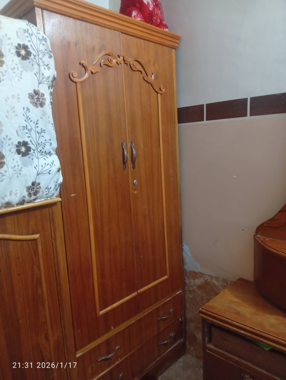 تخت نوم نفرين مستعمل نضيف السعر 250الف فقط
للاستفسار ***********
