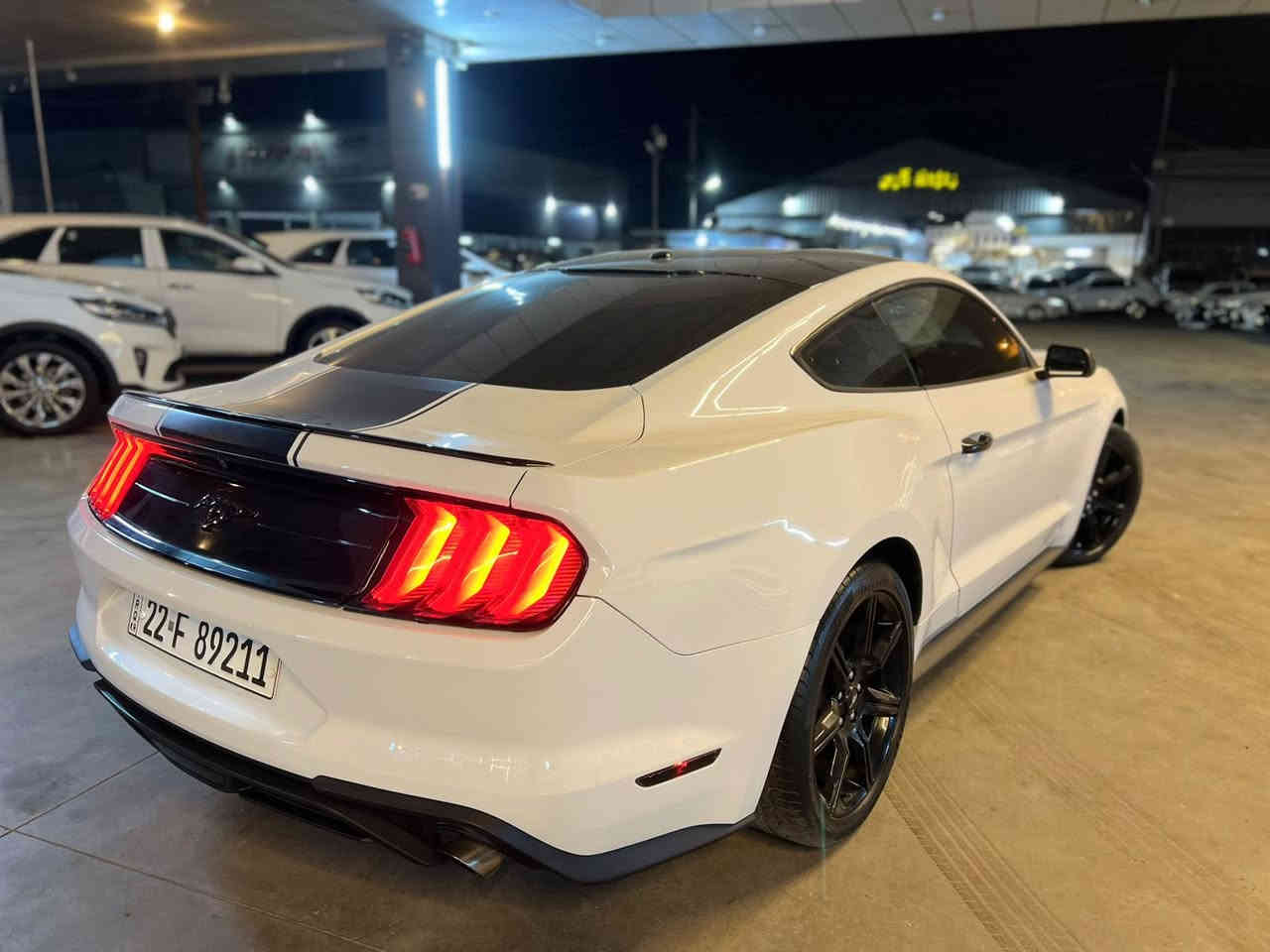 موستانك 2020 ايكوبوست 
سقف اسود بلادي 
حادثة جاملغ ودعامية بدون دواخل 
ايرباك مرجع بلادي 
السيارة جديدة جداً 
محرك وكير مكفول 
السيارة ما بيها شخوظ ولا جرد ولا اي شي غير المذكور 
السعر 163 
واتساب فقط :- ***********
