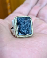 عقيق يماني • صياغة ثقيلة • قياس ٢٤-٢٥