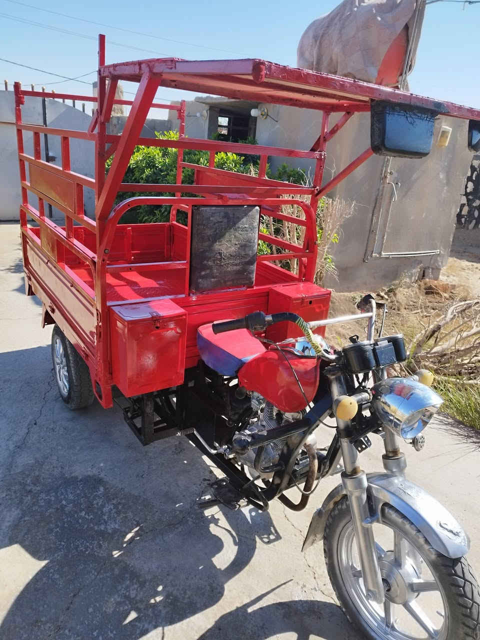 ستوته للبيع رقم وسنويه بابل الماني تعمير جديد نكره سلف محرك 2022لاتنقيص ولاتبخير جديد مكاني محاويل ناحيه الامام السعر المطلوب مليون او100وبيه مجال للطيبين للاستفسار ***********
