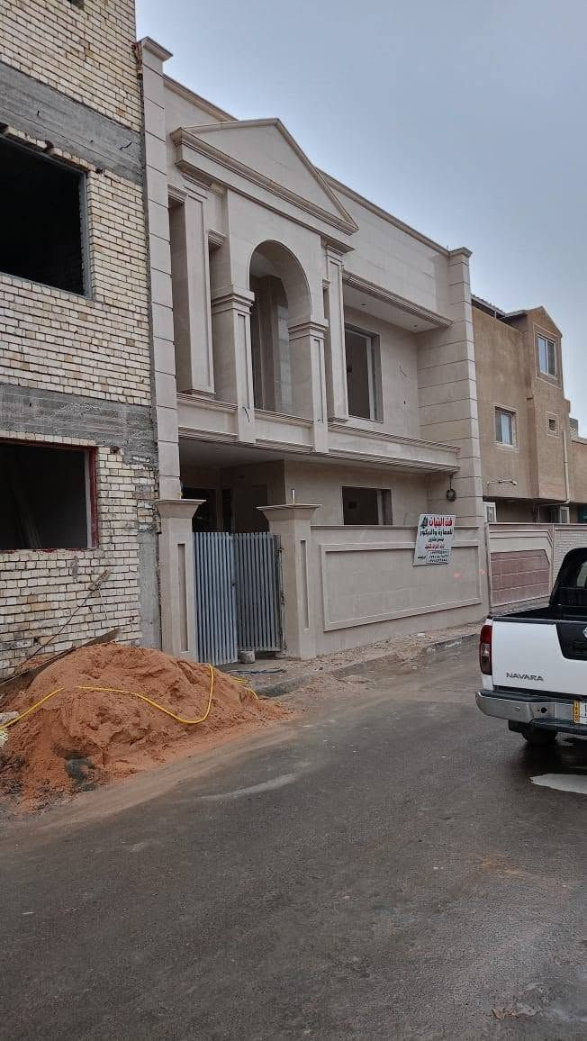 السلام عليكم 
كادر مختص التغليف الواجهات 
بالمرمر والحجر  بكافه الديكورات
شغل المكيانيك ولحيم وتتريس الخبط 
شغل درجه اولى 
التواصل 
*********** وتساب 
*********** وتساب
