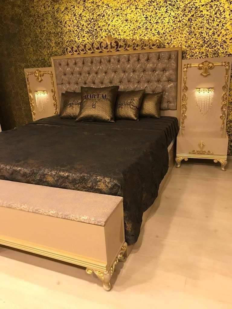 غرفه نوم ملكيه
 للبيع مستعمله شي قليل 
سعرها 1,000,000 مليون وبيها مجال 
***********
