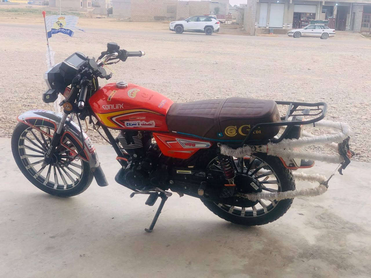 السلام عليكم سونك للبيع
موديل 2024 محدث 2025
محرك شرط ما مفتوح 
محرك اسود 
شاشه كلو شقال
مفيس 
الموطور احله من الصور 
المو شراي لا يكسر بحلال العالم رجائن رجائن
السعر 780وبي مجال قليل
***********
