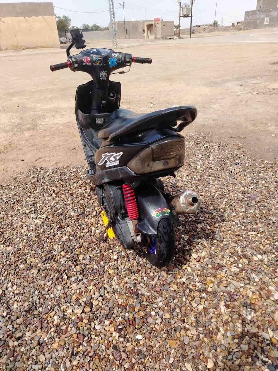 السلام عليكم ماكس للبيع دراجه الدراجه مفتوحه مره واحده دراجه جاهزه شراي يتصل على الرقم او يجي خاص ***********
