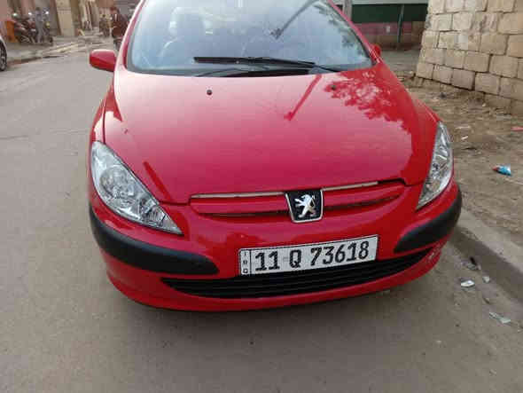 السلام عليكم بيجو ٢٠٠٥ فرنسي مكينه كير خير من الله كير اوتوماتيك السيارة مصبوغه عام بدون ضربه سعرها ٥٠ ورقهالسيارة كامله بمعنى الكلمه... فقط ينرادلها صدر أمامي مكاني بغداد الشعب شارع عدن. رقمي ***********تحياتي الجميع
