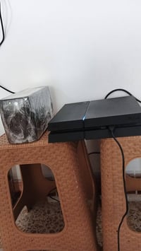 بلي فور • نضيف • وياه عاكسه