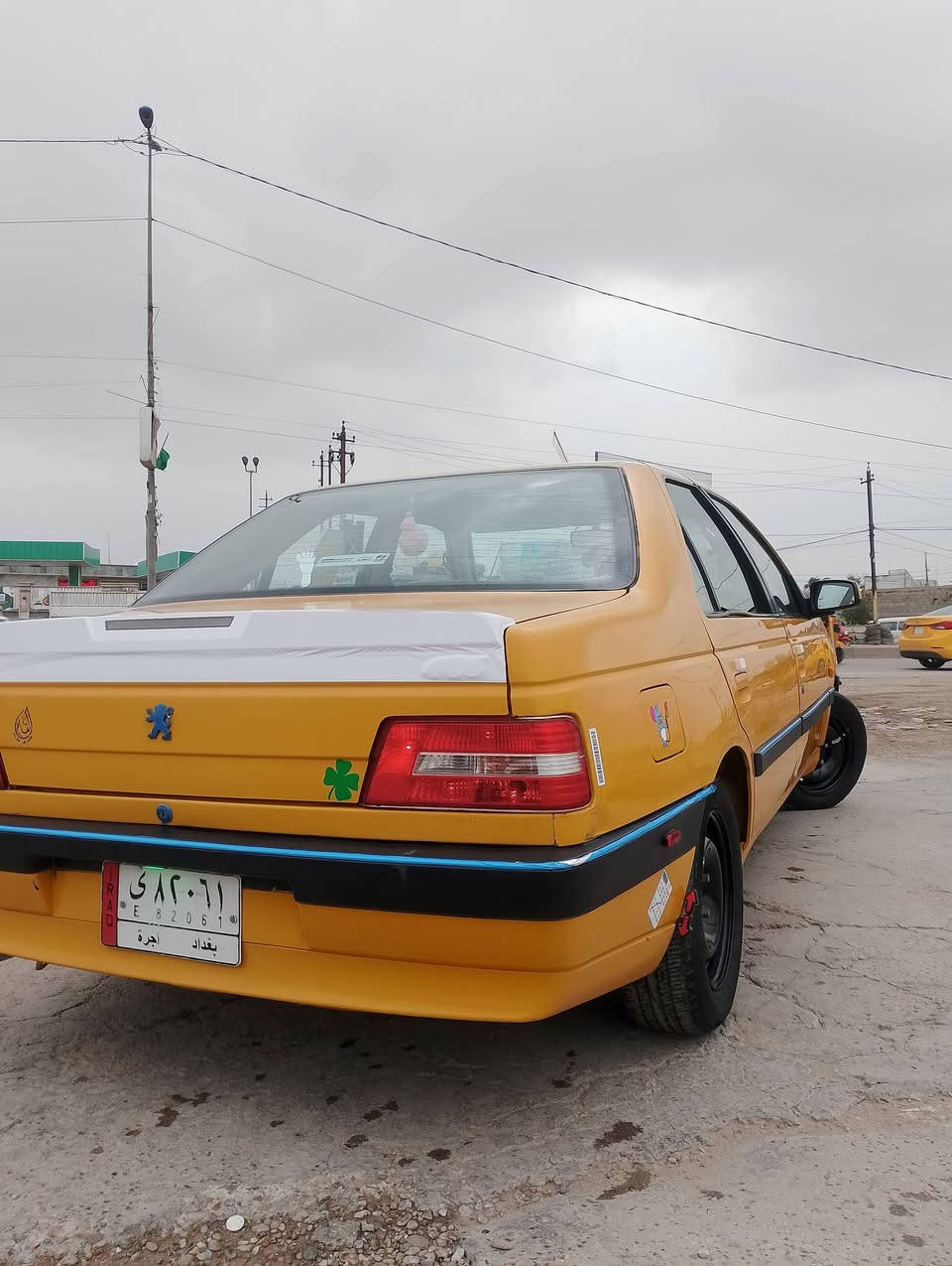 السلام عليكم بيجو لميس 2013بلاديه سياره جديده مكفوله من ضربه وصبغ فقط هلال معمر باقي مكفول بدون تبديل سياره كير مكينه خير من لله تبريد منضومه جديده ثلج🥶 صدر خلفي امامي جدد تخم تاير ويل جدد كهربيات بلاديه داخلها جديده حيلل رقم بغداد مشروع وطني تحويل مباشر سياره خير من لله تجي وشوف بعينك بدون خياس سعر 40وبيه مجال لطيبين *********** اتصل ودلل بي وتساب
