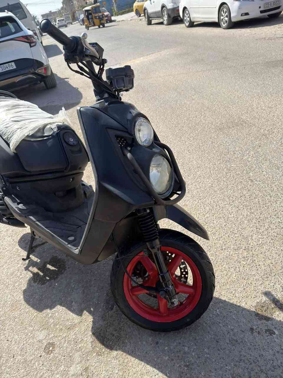 السلام عليكم سكنس جبلي لبيع فقط دراجه رمبه صارله اقل الشهر من نزلت دراجه جديده بالجيس 
كاربون فايبر اصلي 
سكان رياضي اصلي 
دراجه كلش حلوه شلعه اشك الكاع وكله بلادي ومعدل وبانزين محسن افول اله دراجه انظف من الجديده 
العنوان بغداد الشعب سوق شلال 
رقم الهاتف ***********
