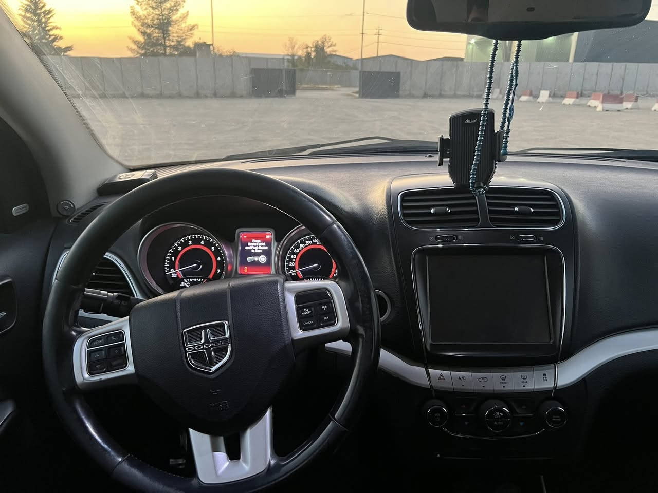 دوج جورني 2013بجم 17فوول مواصفات بس بيدون سلايت كير شرط محرك ستة سلندةر 3 قطع بي بس بغ بيدون  دةواخل  سنةوي جديد حتي 2029دةفتةر بةنزين موجود
تصميم غاز منتاجات بي دةفتةر غاز
130$
***********
***********
