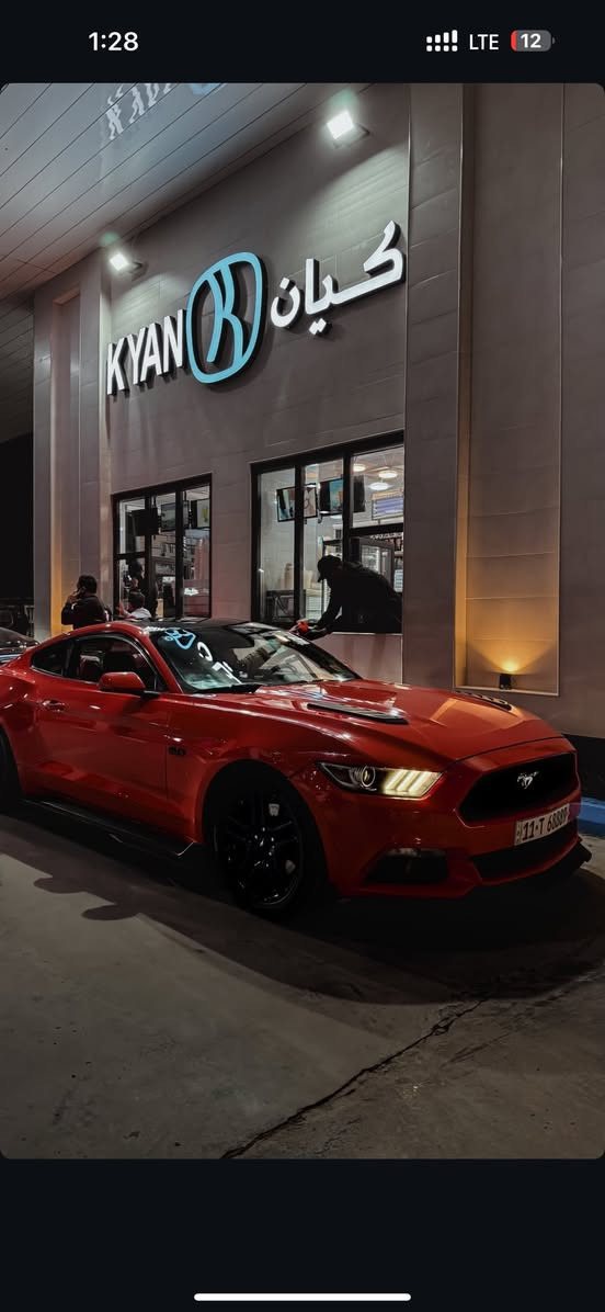 السلام وعليكم 
موستنك v6 2015 
ماشيه 90 ميل
مابيها حادث فقط بارد بالجاملغ الورا وشخط بالجاملغ الامامي عكس السائق باقي بدون تصليح 
جان بيها ويل عشرين وطبيت بطسه ف انكسرت بيها الفخذه مال جاملغ الامامي باقي السياره كفاله وغرفتها نظيفه دوشمه جديده ب2025
مكان السياره بصره رقمها بغداد باسمي 
رقمي وتساب ***********
