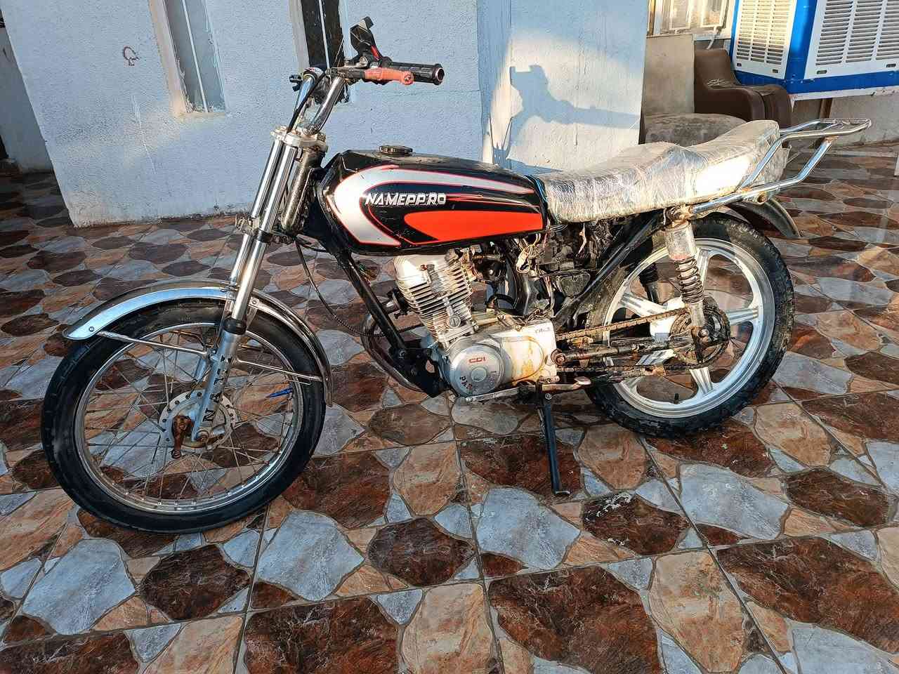 دراجه للبيع 4كير نضيف محرك لاصرف ولابخار دبلات شغالات امامي وخافي سعر160وبي مجال
مكاني كركوك داخل


**إذا كنت صاحب هذا الإعلان وتريد حذفه لأي سبب، رجاءا أرسل رسالة إلى الدعم الفني**