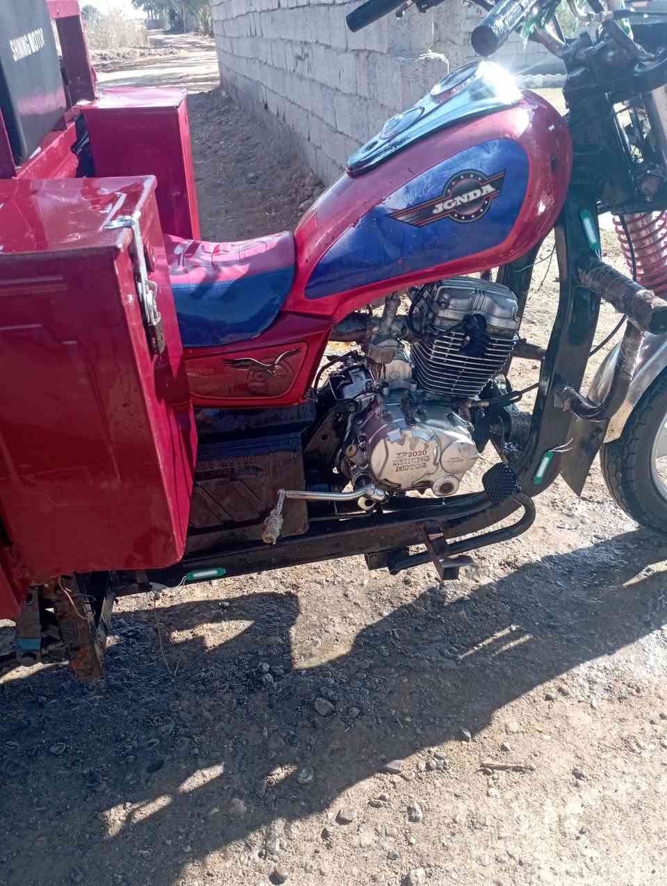 ستوتة البيع اوراق  بيهة لحيم كهربائيات كلهة شغالة2018 محرك 2020 ستوتة خير من الله عنونهة بابل جبلة *********** فقط وتساب
