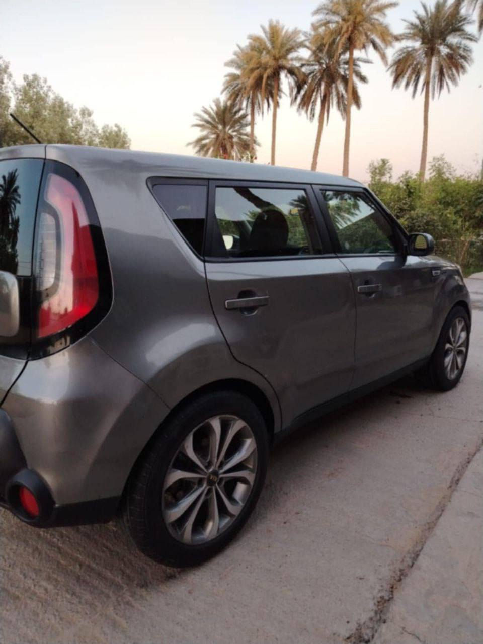 السلام عليكم
سول ٢٠١٤ رقم بغداد جديد
محرك 2000
شاشة وكاميرا
تبريد شغال
تايرات تخم جديد
سنوية جديدة باسمي مكاني حلة مركز
السعر 105 ورقة
للاستفسار خاص


**إذا كنت صاحب هذا الإعلان وتريد حذفه لأي سبب، رجاءا أرسل رسالة إلى الدعم الفني**