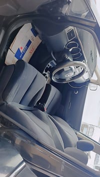 للبيع فيرسا 2008 كير مكينه حاوية تبريد فول سيارة احلة من الصور نشطة وج...