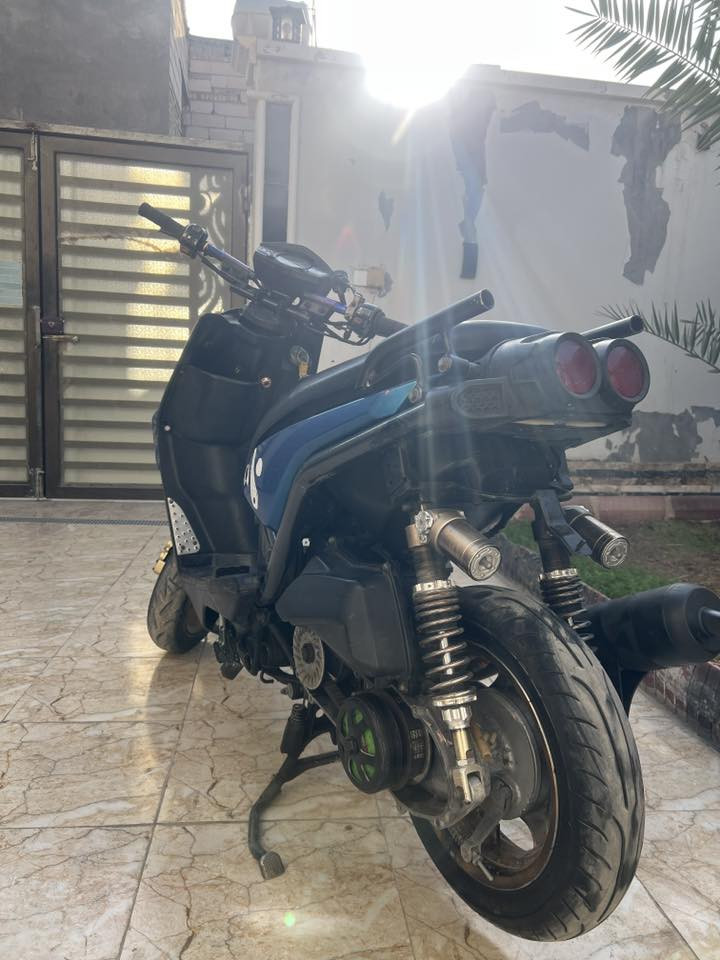 رايح لزياره ومستعجل على بيعته ب٨٠٠وبيه مجال مفتوحه الدراجه فقط زنجيل مكطوع كلشي بلادي بيه شراي  هذا رقمي 
***********
