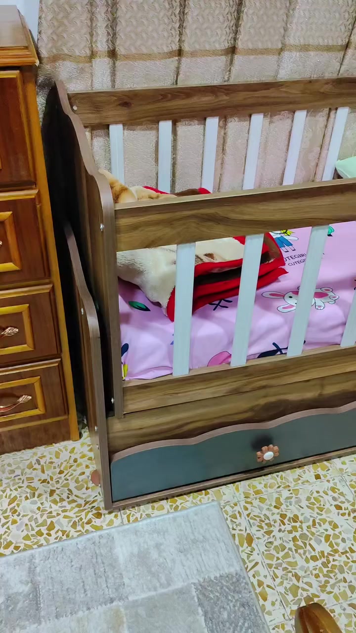 للبيع تخت هزاز نضيف للبيع حي الكرامه سعرو 125 الف من عدا دوشك


**إذا كنت صاحب هذا الإعلان وتريد حذفه لأي سبب، رجاءا أرسل رسالة إلى الدعم الفني**