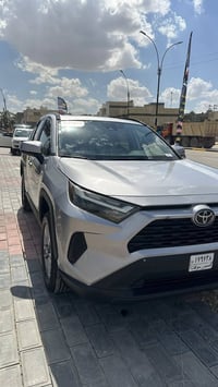 راف فور XLE • ٢٥٠٠٠ كم • كربلاء