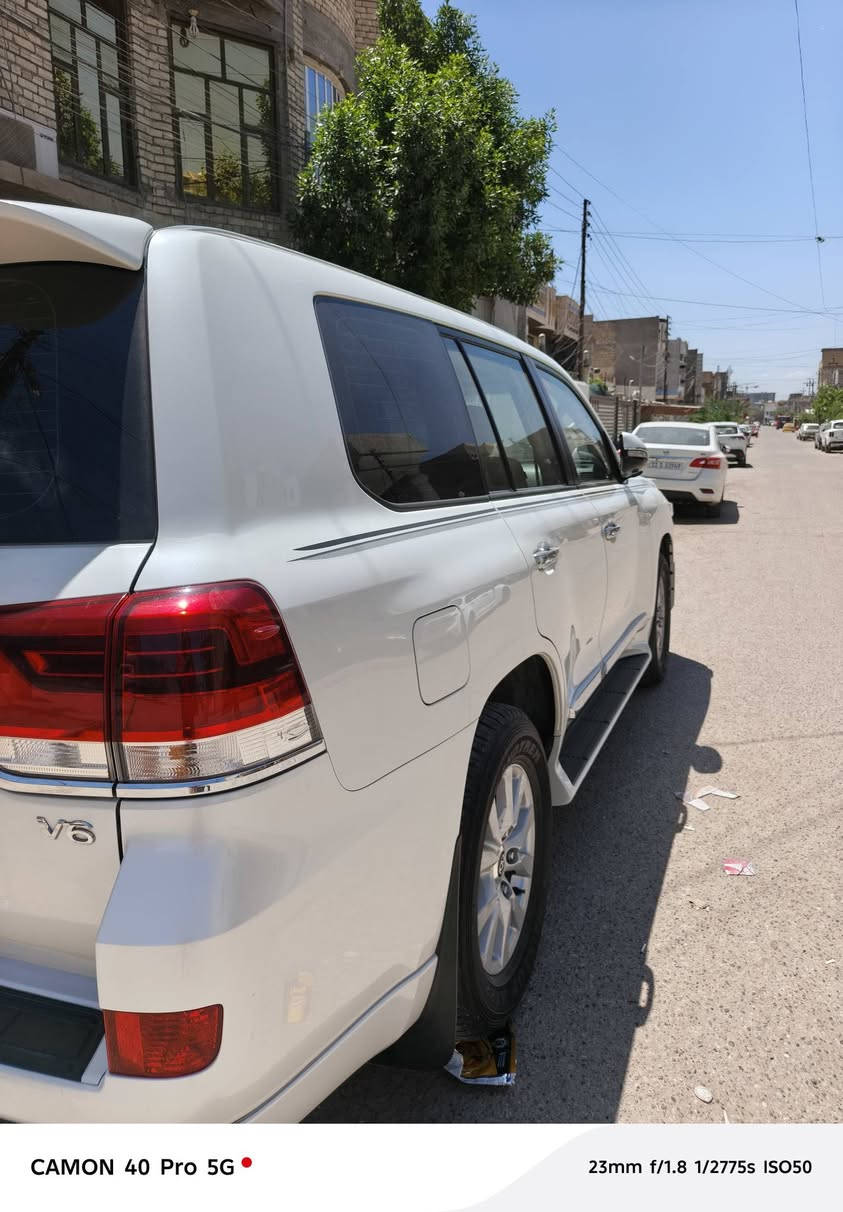 السلام عليكم GXR 2017 اربيل باسمي مكفوله من كلشي سياره اي ضرر مابيها ماشيه 85 الف مكان بغداد حي الجهاد 

للتفاصيل السعر الاتصال على الرقم 
***********
