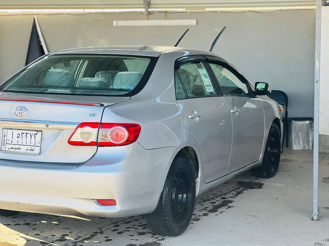 السلام عليكم.
سيارة للبيع نوع كورلا +موديل 2011
رقم نينوى مشروع وطني +سنوية نهايته لل 2028
كابون بنزين  
ضرر 3 قطع 
السعر 100 ورقة وبيها مجال 
للإتصال والاستفسار 
***********
