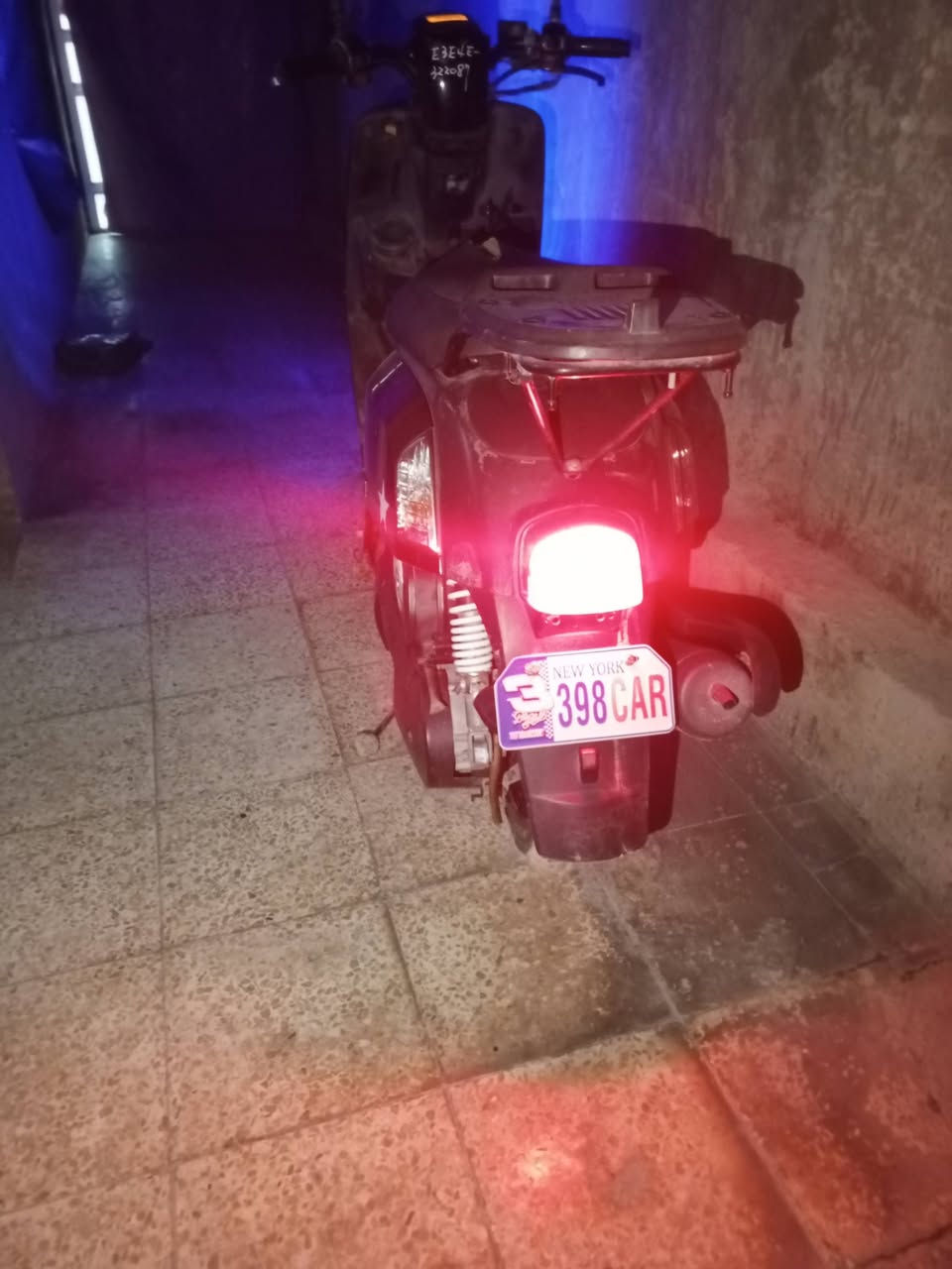 دراجه بوليس رنبه نوزل البيع خابرني ***********
