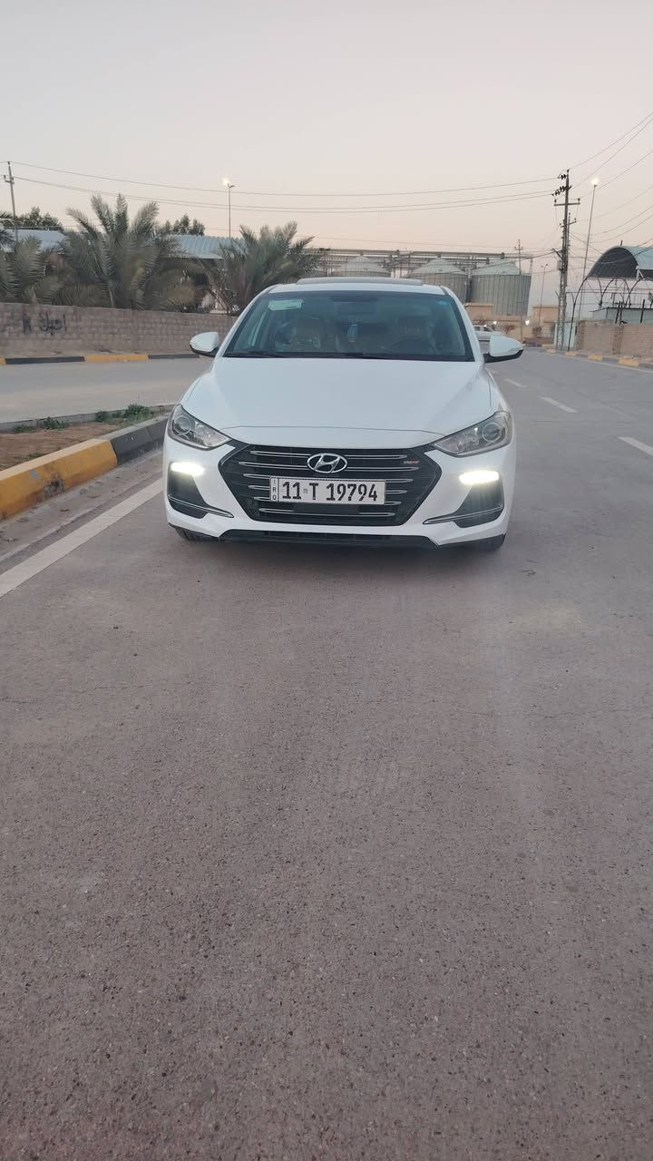 للبيع هونداي النترا 2018 خليجي سوبر فول مواصفات عده البصمه السياره جديده ومكفوله بيها فقط بارد بكد اصبع رقم بغداد دولي مكاني حله السعر 163 وبيها مجال ***********
