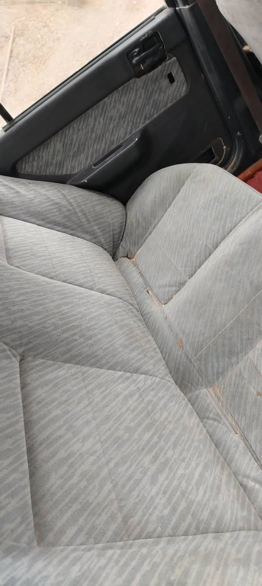 السلام عليكم للبيع سياره انترا موديل 94 رقم صلاح الدين شرط التحويل السعر 35 بمجال بسط الاتصال على هذا الرقم ***********
