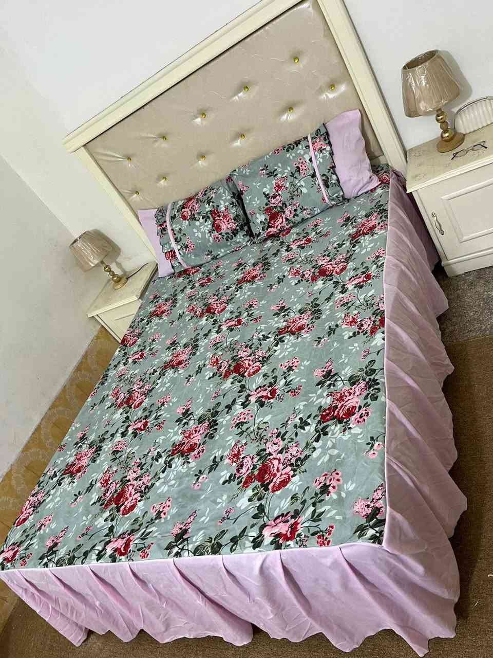 فرشات العيد متوفره وبيها بعد الوان 
السعر ١٠
قماش همايون
توصيل سريع خلال يومين


**إذا كنت صاحب هذا الإعلان وتريد حذفه لأي سبب، رجاءا أرسل رسالة إلى الدعم الفني**