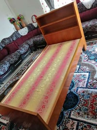 سرير خشب • دوشك اسفنج • تل كيف