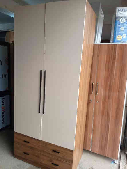 معرض تكريت للاثاث المنزلي للجمله والمفرد
تمه وصول وجبه جديده كناتير خشب تركي لصلي ثقيل شغل حطاطه وبسعر مناسب العنوان تكريت شارع الزهور لحولي مقابل مدرسه كنوز لهليه مجاور مجمع رداد للنشائيه محل ابو عبد الله 🥰🌹 

للاستفسار اكثر تصال على الرقم الهاتف او مراسله ع واتساب 
***********
*********** واتساب
