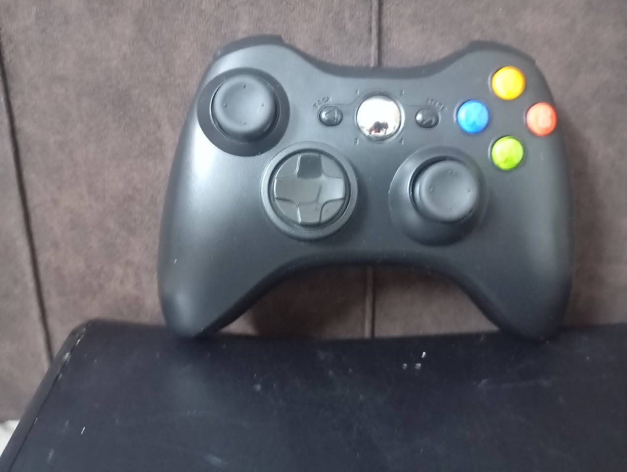 اكس بوكس360سلم مهكر بي 49لعبه وهارد ثاني بي7لعبات منوعه حرب بيس2018 و2017العاب هواي وحلوه يدات ثنين والجهاز مكفول ما داخل تصليح باب اول ب115وبي مجال للطيبين ***********للتواصلل
مكاني الشعب شارع الاصلاح
