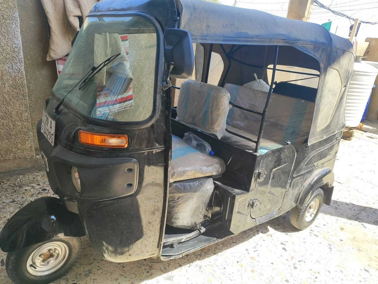 مكلف بالنشر لحد يراسلني
تكتك مديل 22رقم واسط مشروع وطني 
بيها صفحه ومصبوغه صبغ عام 
سعر 7250وبيها مجال 
هذا رقم راعيها تواصلو ويا ***********
