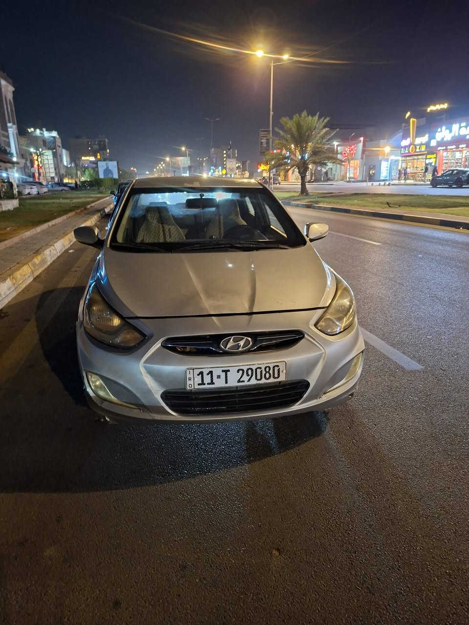 سلام عليكم اكسنت للبيع موديل 2016خليجي بيها جاملغ خلفي صبغ وبيها بوارد خفيفه وبيها بنيد مفتوح بس مفتوح مالتها البلادي رقمها بغداد سعره ٧٢بيها مجال ***********
