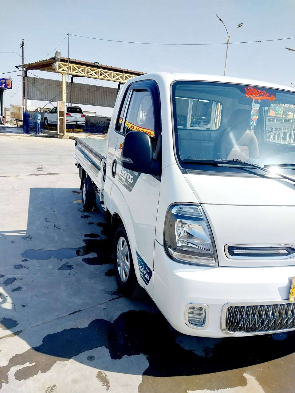 سلام عليكم سياره كيا حمل للبيع موديل 23 ماشيه 67رقم بغداد سنويه ل 29 مكاني واسط صويره سياره نضيفه وضع شركه اتصل وتدلل ***********
