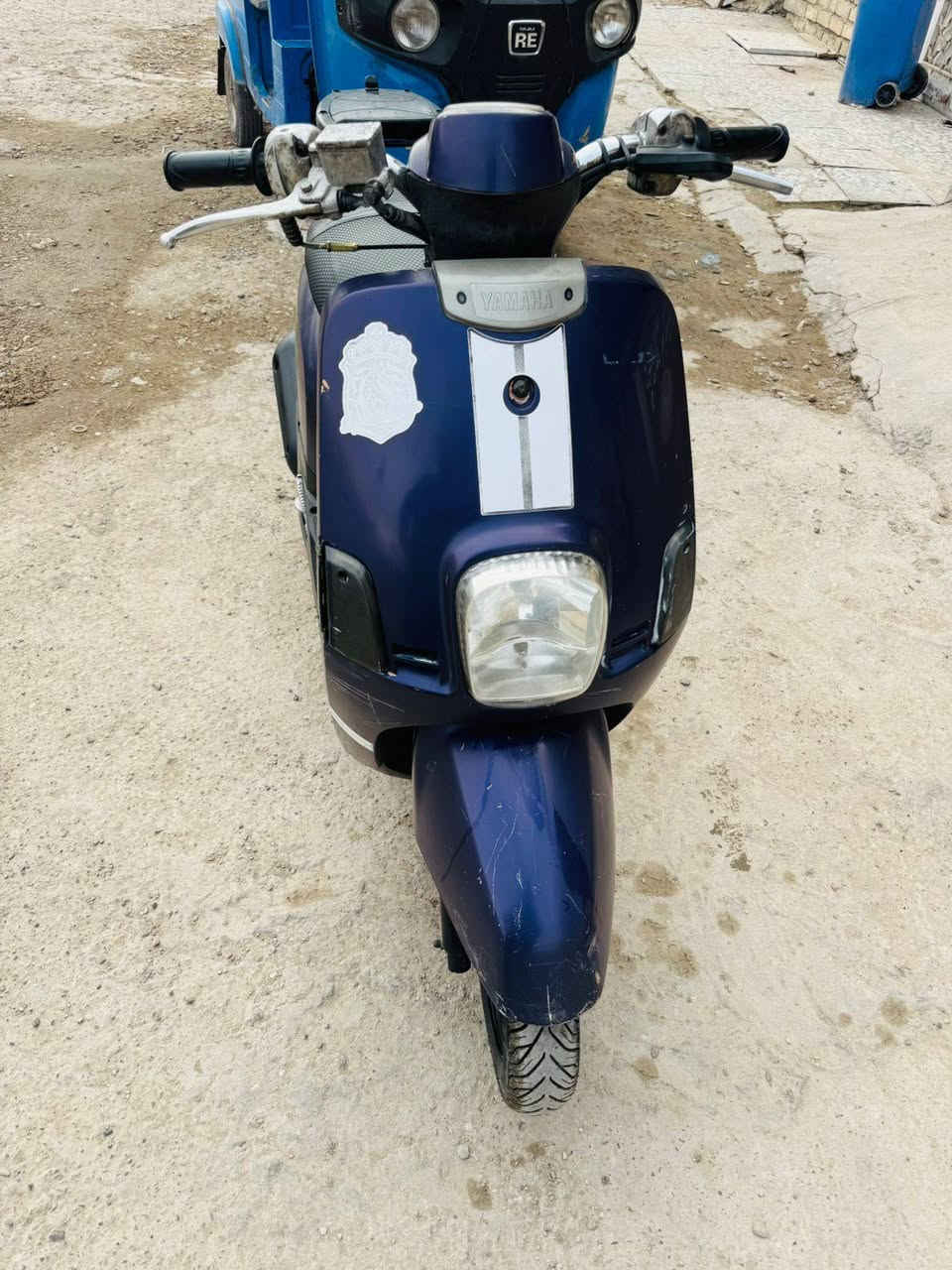 ماكس بوليس نظيفة دراجة حلوه ماا صارلها شهرين من نازله رمبه سعرها 750 وبي مجال للشراي حق الجيه الرقم ***********
