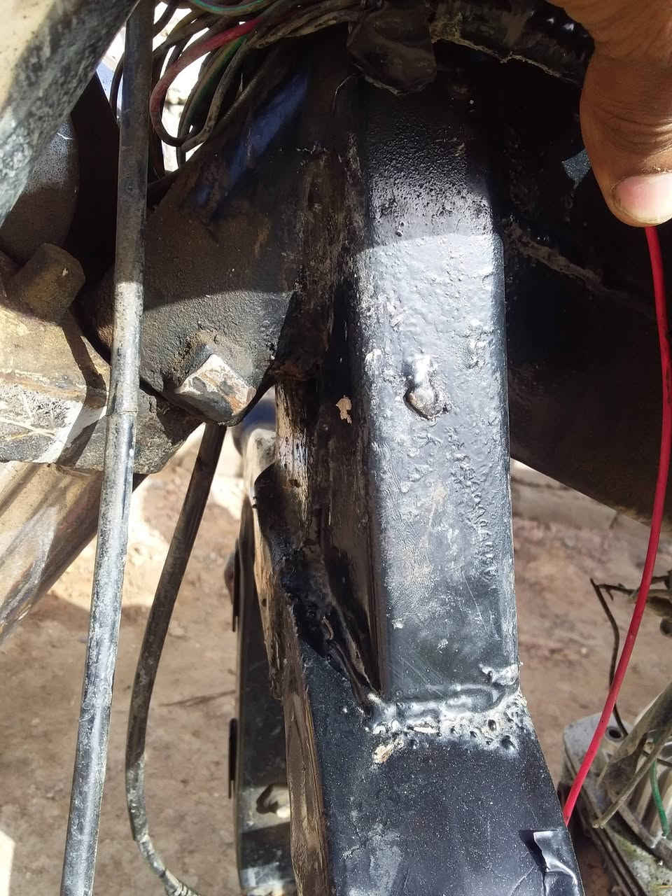 لبيع مديل 2015ورقم نكليزي مداور ثاني يوم وسعر ب3وبيه مجال وهاذه رقمي ***********
