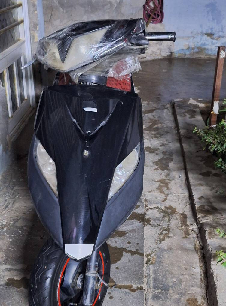 بغداد الدوره ابو دشير دراجه ثعلب جهازه من كلشي من كهربائيات الى مكينه الدراجه نكره ناقصها بس تفيلس ومكفوله من كلشي عشائريه ودوله سعرها ٣٥٠ الف وبيها مجال اي استفسار رسالني ع الواتساب ***********
