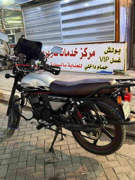 سلام عليكم دايوان للبيع موديل 2023 رقم اربيل  زيرو ماشيه 8 الف شرط بعدها زيرو   محتاج وا اريد ابيع  ب 2600 رقمي
*********** 
وكعت عندي قبل كم يوم ونكسرت الجامه السوده 
واذا تريد هم عندي  خوذه للبيع 
ودرع قميص بس 
ولصندوك  
وسماعه وكامره كله اصلي وجديد 
مكاني بغداد العامريه
