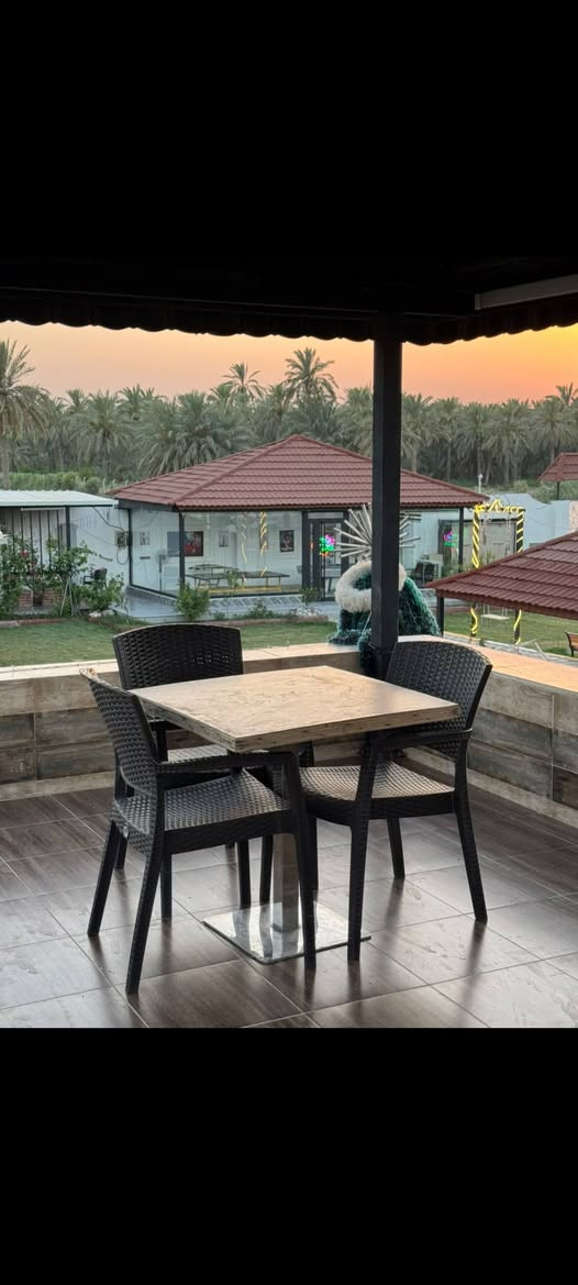 مزرعه شاليه روز الترفهيه للايجار
تحتوي على 
بيت مؤثث كامل 2 غرف نوم🎪🏡🏠
صالة كبيرة🏠
مطبخ جاهز مع الأواني 
مسبح كبير 🛝🌊
 🏖  
حديقه  كبيره🏕
مكان للشواء 🔥🔥🔥
 🚥🚥
كراج للسيارات 🚙🛻
ألعاب 
بليارد فيشه منضده طائره وكافه انواع التسليه🎱 
التأجير نهاري وليلي ويوجد مبيت 🌕☀️🌛🌛
المكان المدائن .سلمان باك 
للحجز الأتصال***********
 متوفر واتساب ايضا***********
