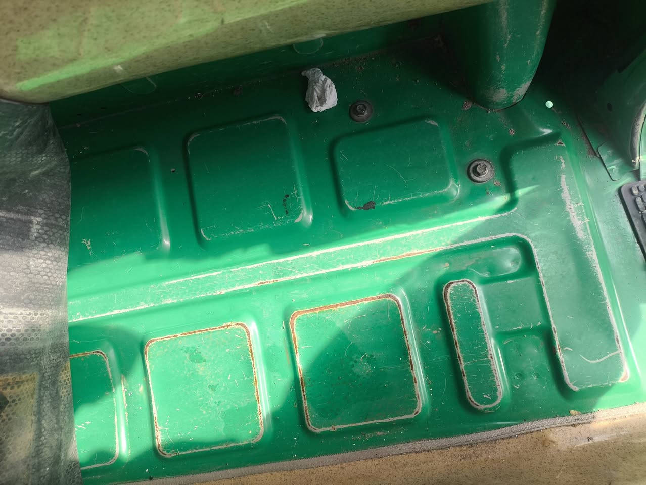 تكتك للبيع 22 شهر 7 رقم وسنويه باسمي كبل عقد مروري واحولك
مكينه خير من الله خرسه
كشر نضيف لا صبغ ولا معجون 
وكهربائيات كامله 
سعر 8400 بدون عمله 
وهذا رقمي مكاني الغزاليه ***********
