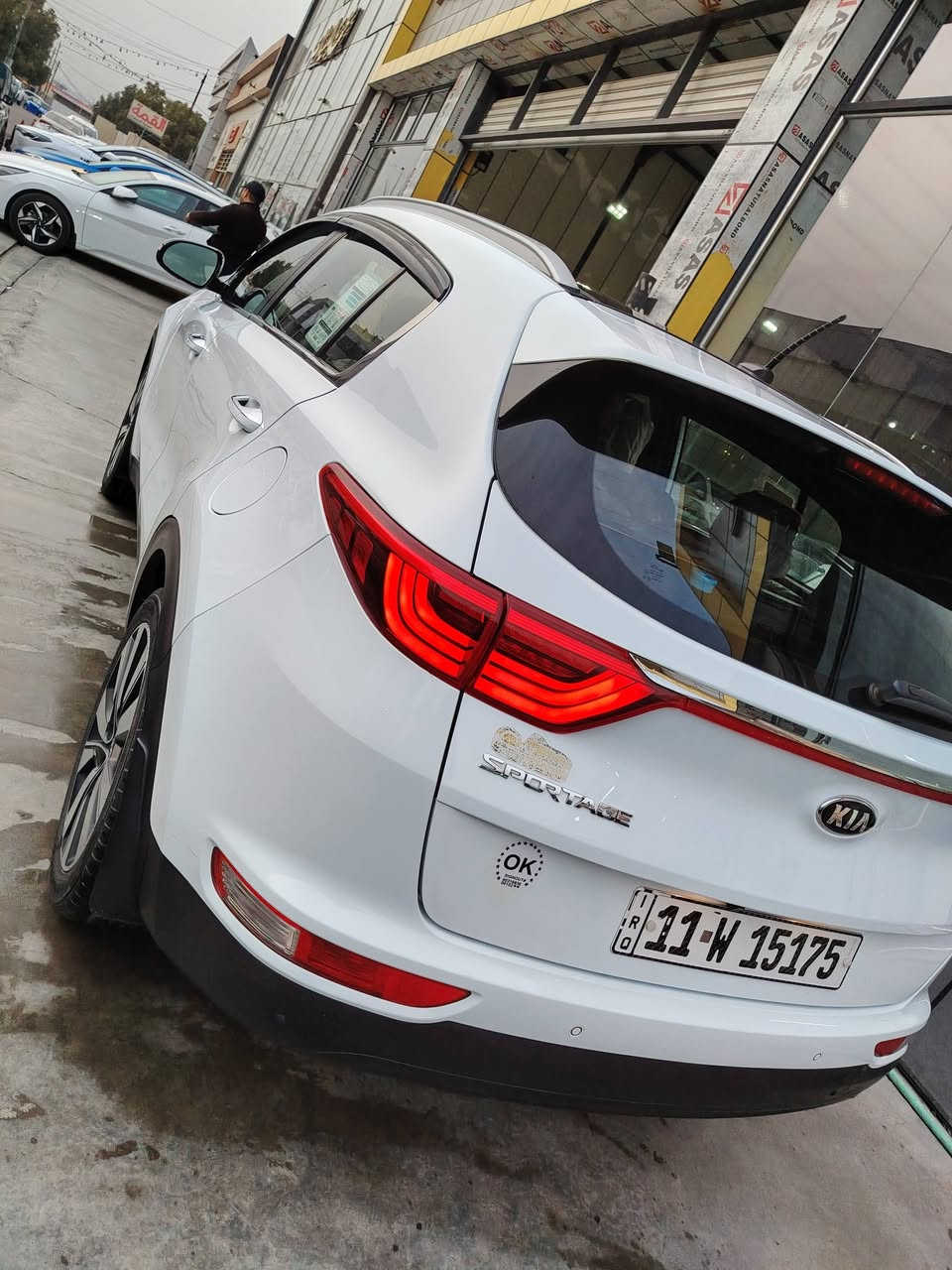 سبورتج ٢٠١٧ خليجي ماشيه ٧٦ الف
محرك ٢٠٠٠ دوش
بانوراما
بصمه
كشنات جلد
كشنات كهرباء
حساس امامي خلفي
شاشه تاب
كامره خلفيه
مود درايف
زراك لايت
بروجكتر رباعي
تبريد شاشه
بكلايت لد

سعر ١٨٣ بيه مجال بسيط
رقم بغداد
للتصال ***********
