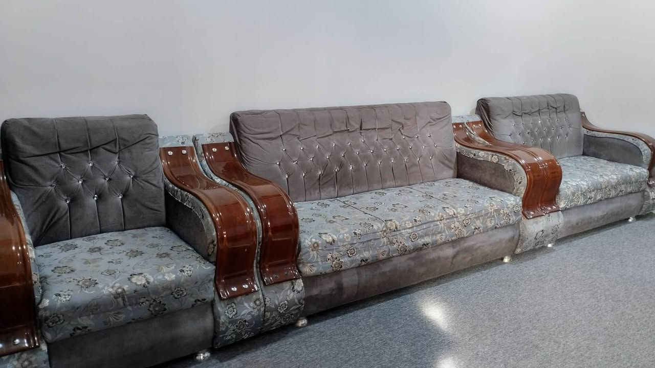 بوفيه وكناتير وتخم للبيع تسكام
