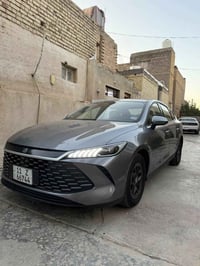 بي واي دي جن بلاس موديل 2025 ماشية 11.000 موصفات معروفة  رقم بغداد شبه...