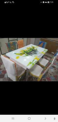 ميز طعام • ثلاجة شغّالة • حي المثنى مقابل سوق سفان