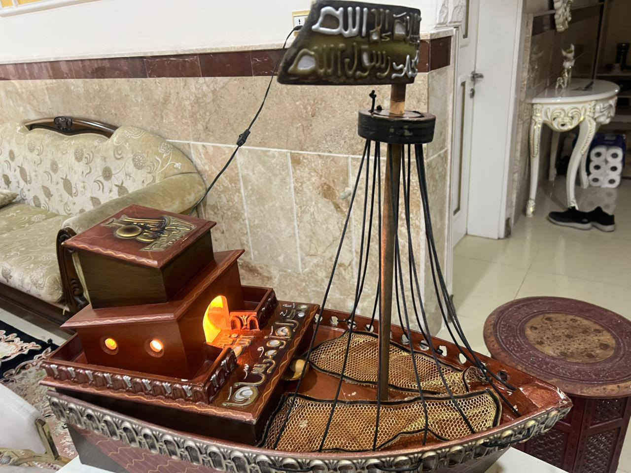 تحفة سفينة  سعر  ٣٥ الف ***********
